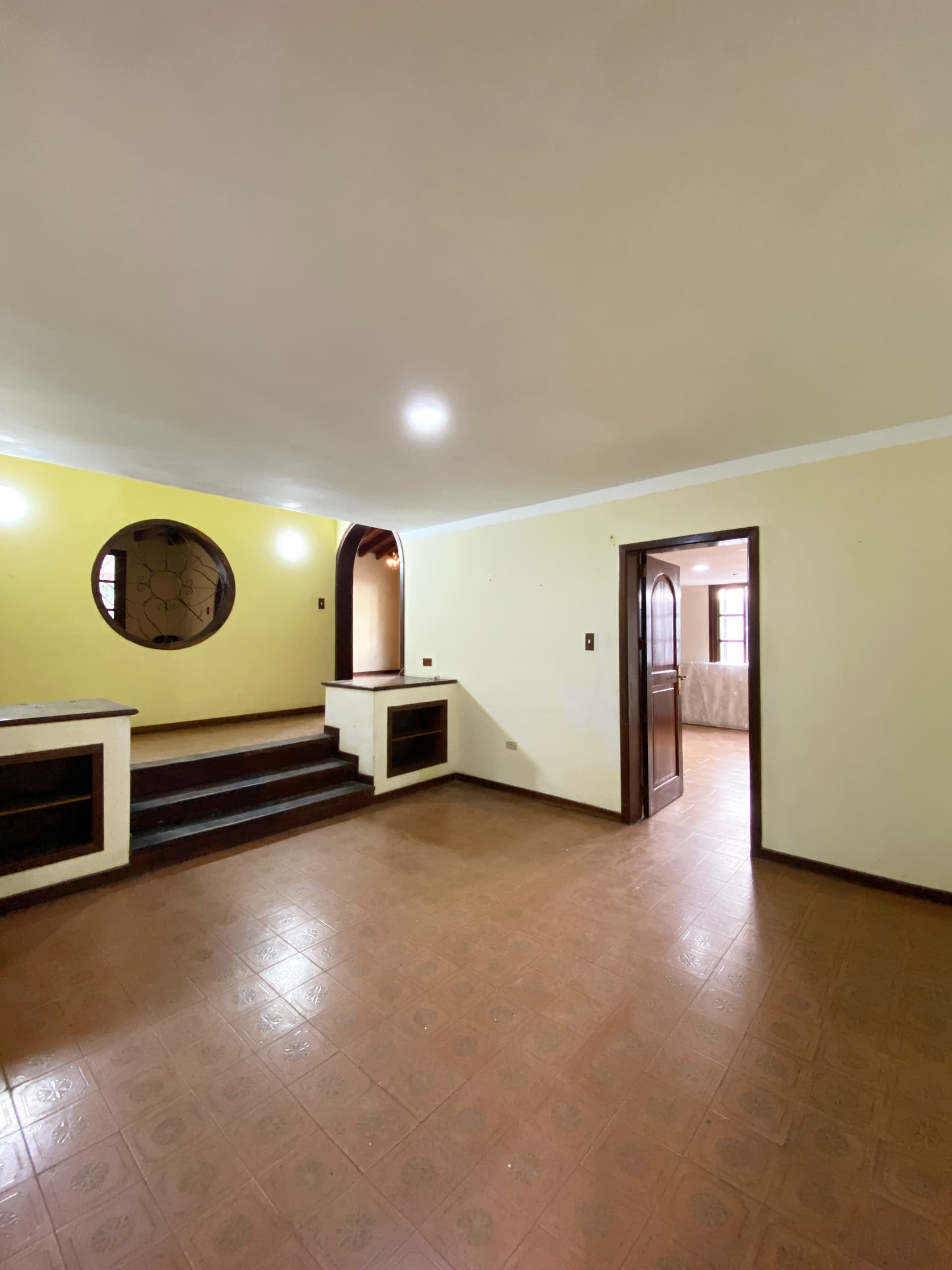 House In Guaparo - Casa en Urb Guaparo